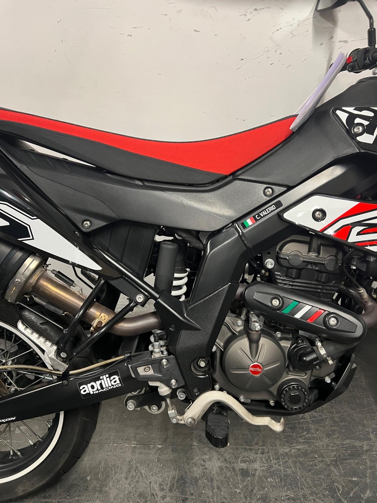 Aprilia SX 125 SUPER MOTARD