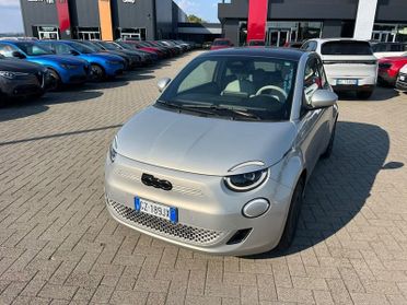 FIAT 500 Electric Elettrica Giorgio Armani 118cv