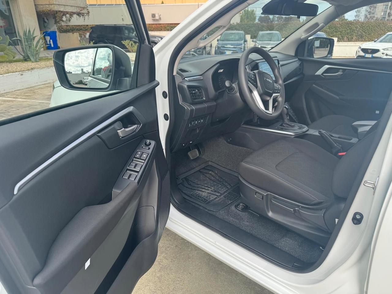 Isuzu D-Max N60 1.9 aut. Crew BB+ KM O