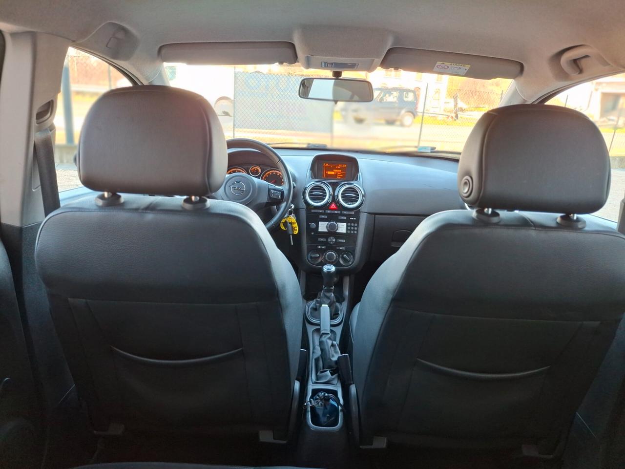 Opel Corsa 1.2 GPL, 5 porte