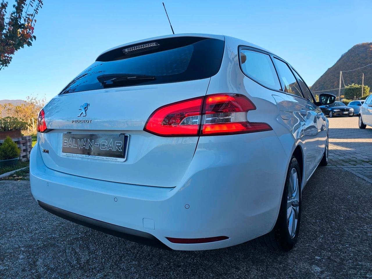 Peugeot 308 BlueHDi 130 S&S SW Active Business