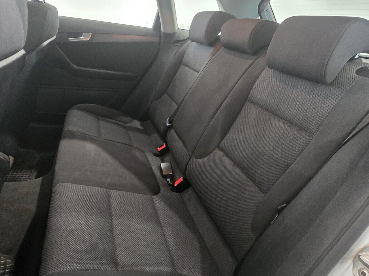 Audi A3 1.6 TDI 105 CV CR Ambiente