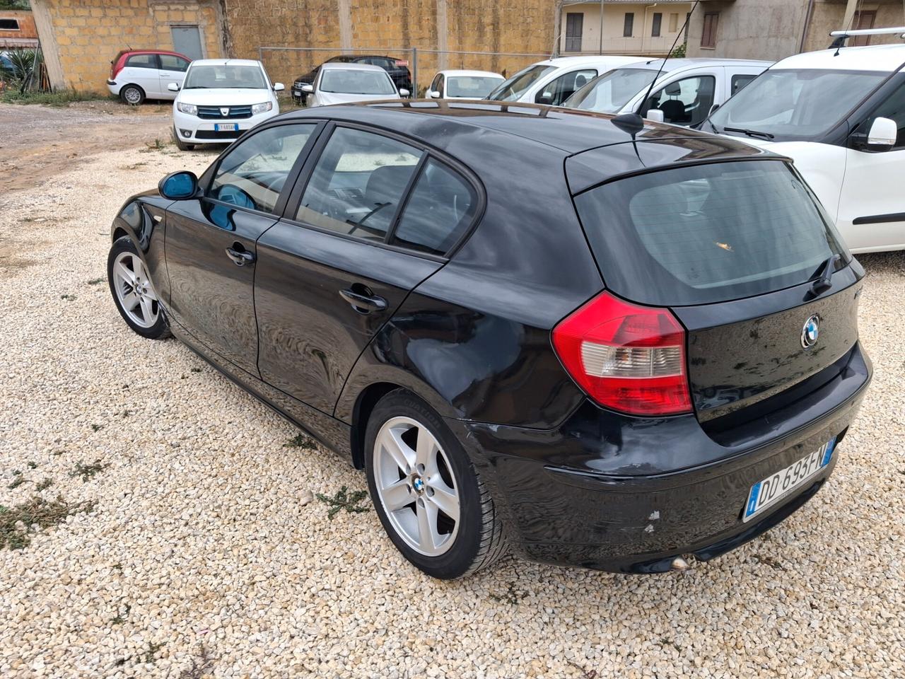 Bmw 118 118d cat 5 porte Attiva