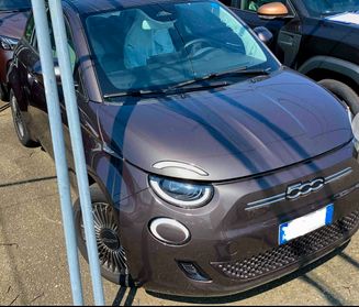 Fiat 500 500e Berlina 42 kWh Icon