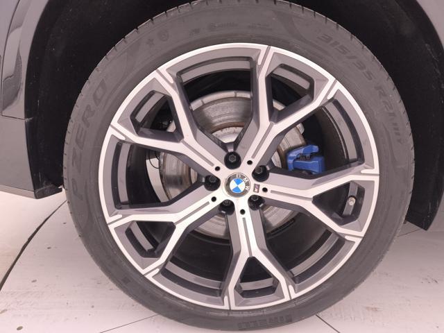 BMW X5 xdrive40d mhev 48V Msport auto