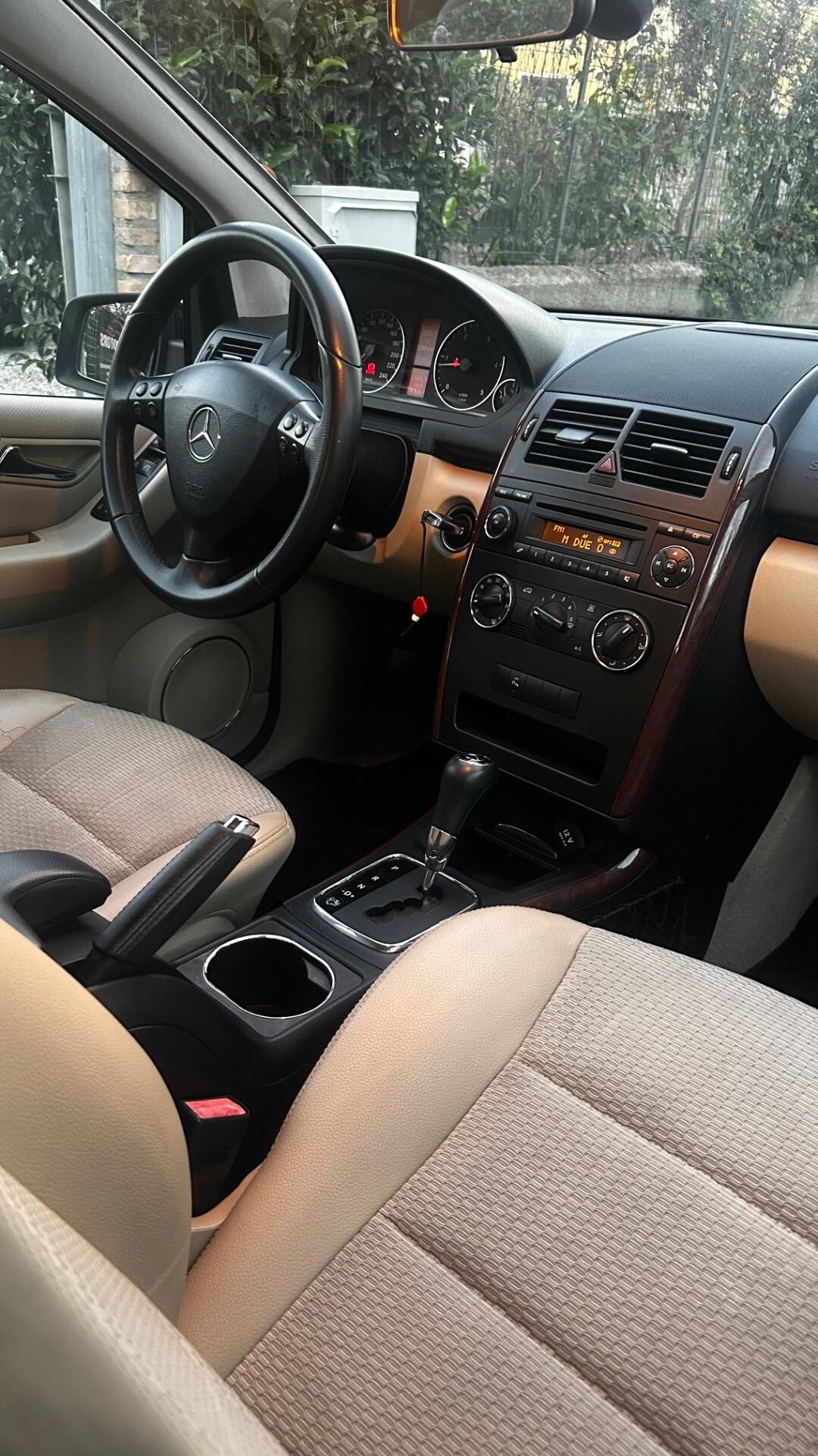Mercedes-benz A 180 CDI Avantgarde