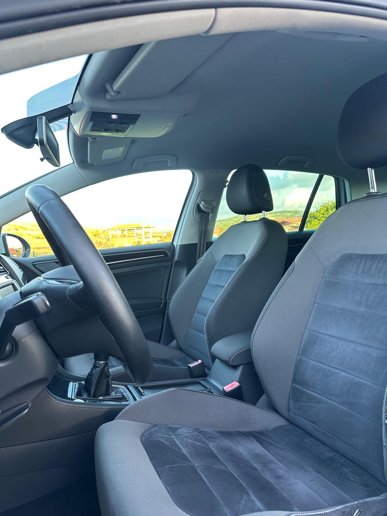 Volkswagen Golf 1.6 TDI 5p. Highline BlueMotion Technology