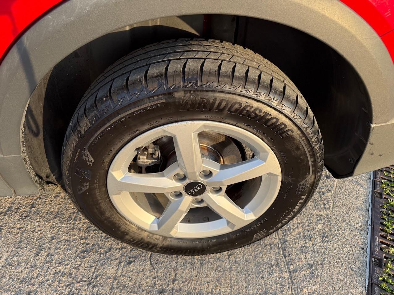 Audi Q2 40 TFSI quattro S tronic Business Advanced