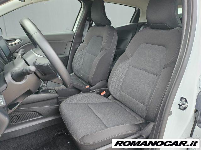RENAULT Clio TCe 90 Equilibre 31.000 KM.