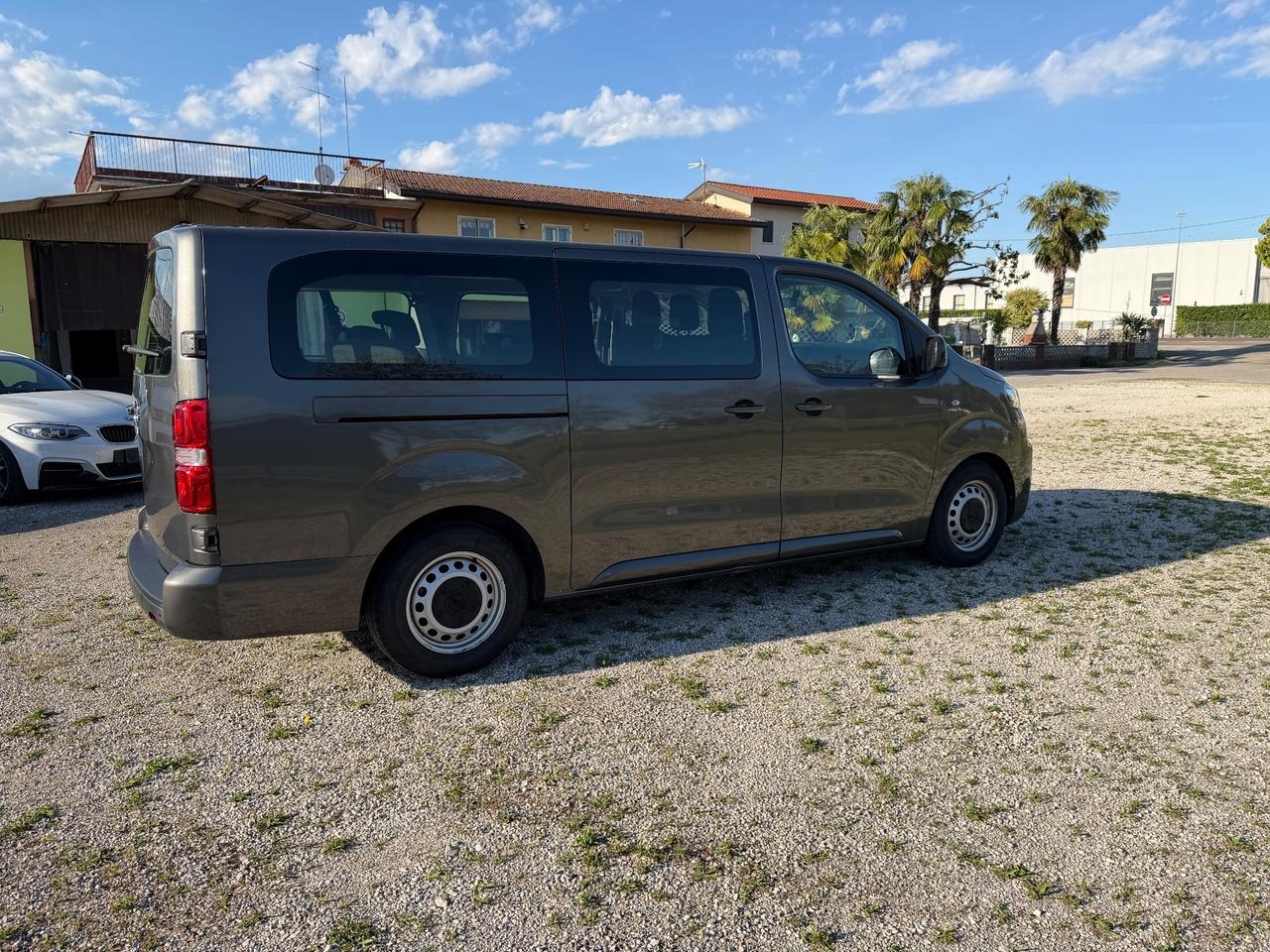 Opel Vivaro 2.0 diesel Passo lungo 9 posti