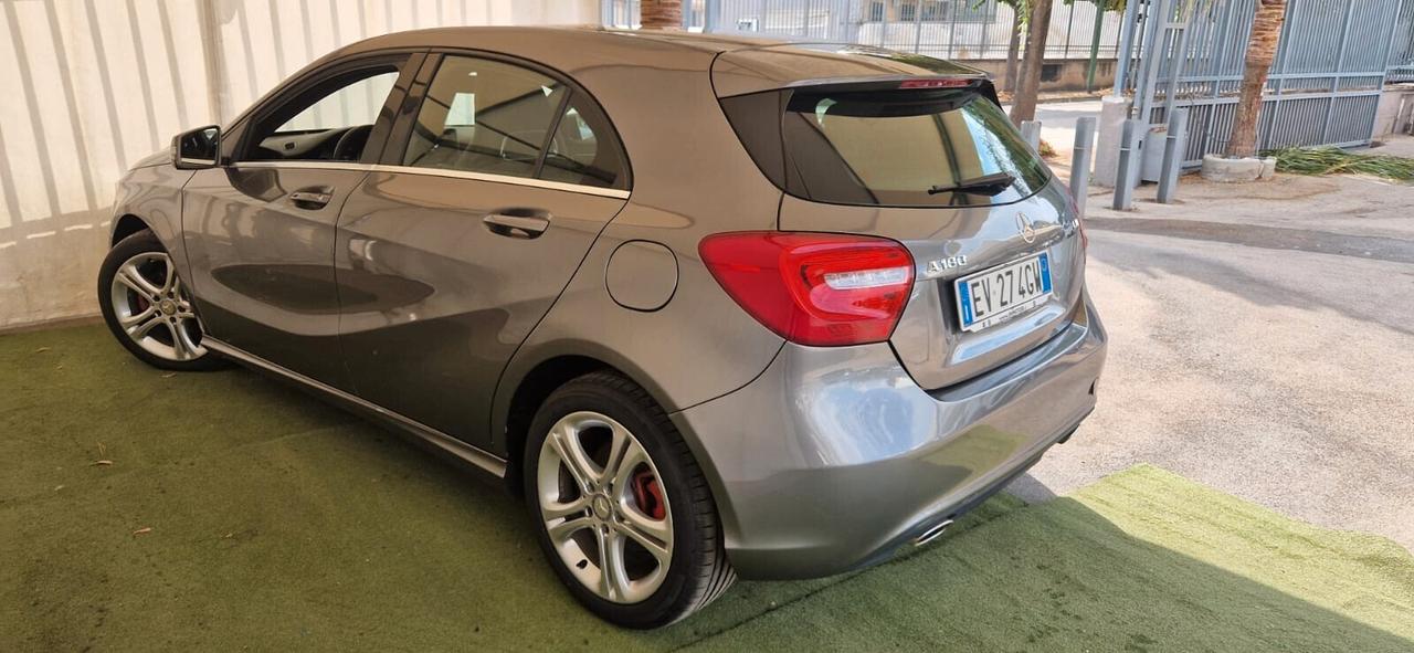 MERCEDES BENZ A 180D 1.5 110CV SPORT 2014