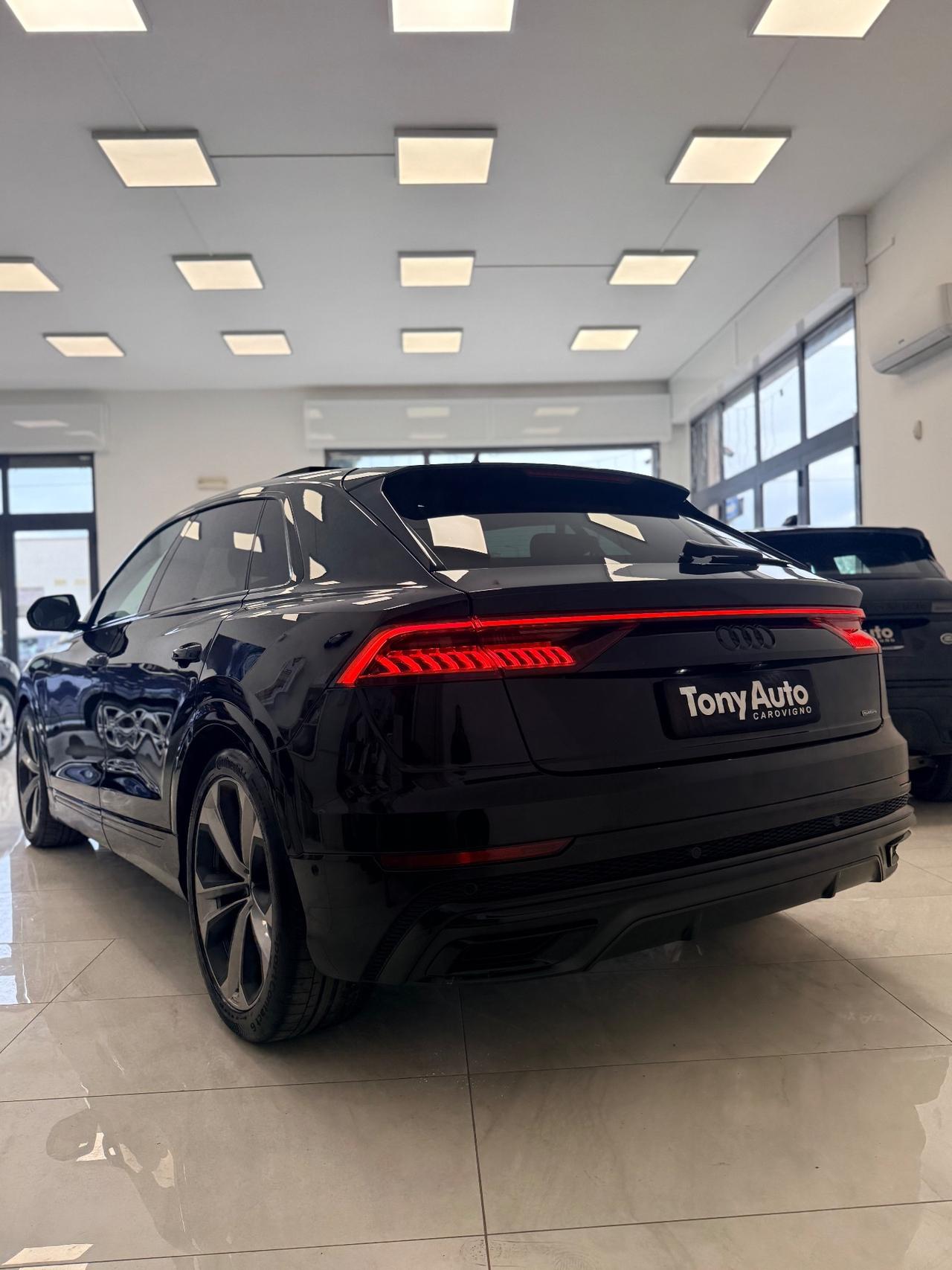 Audi Q8 50 TDI mhev (diesel/elettrica)286 CV quattro tiptronic Sport S-LINE,TETTO APRIBILE.LUCI SOFFUSE,