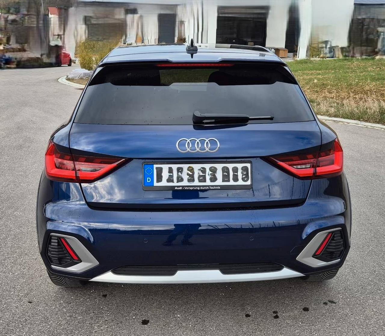 Audi A1 allstreet 30 TFSI Business