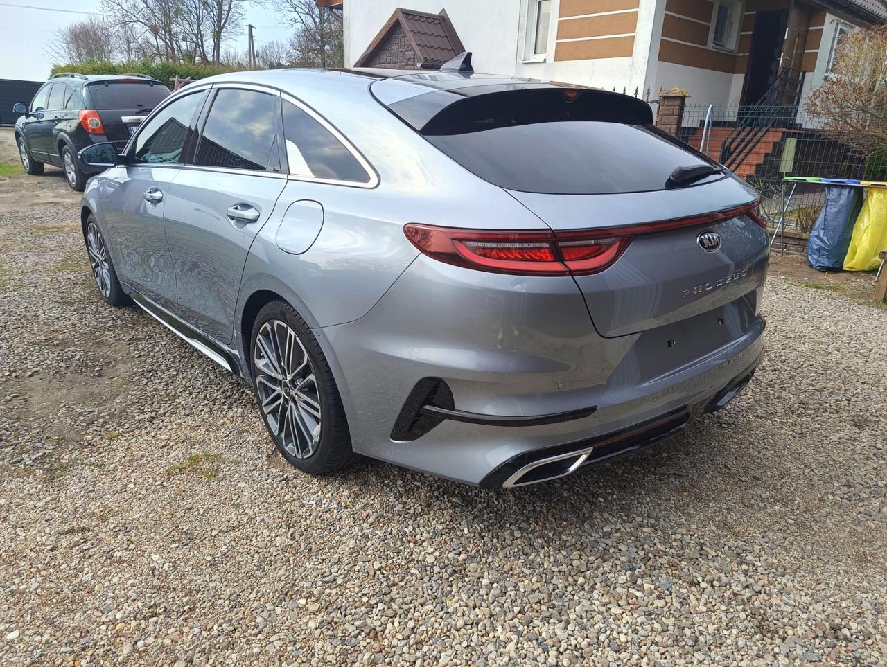 Kia ProCeed motore rotto