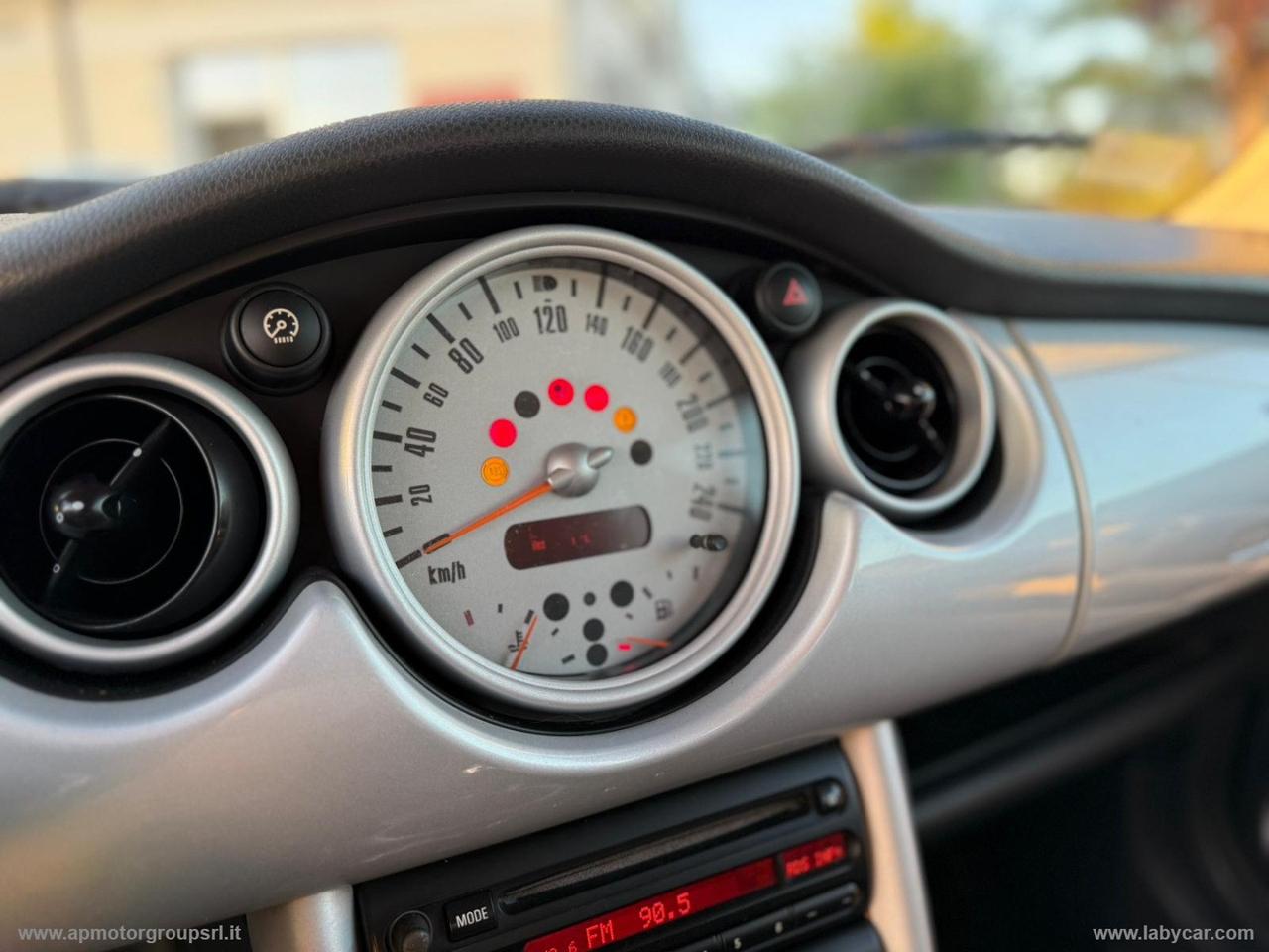 MINI Mini 1.6016V One de luxe