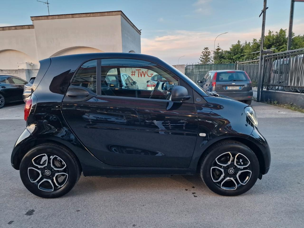 Smart Fortwo EQ Eletric Pure