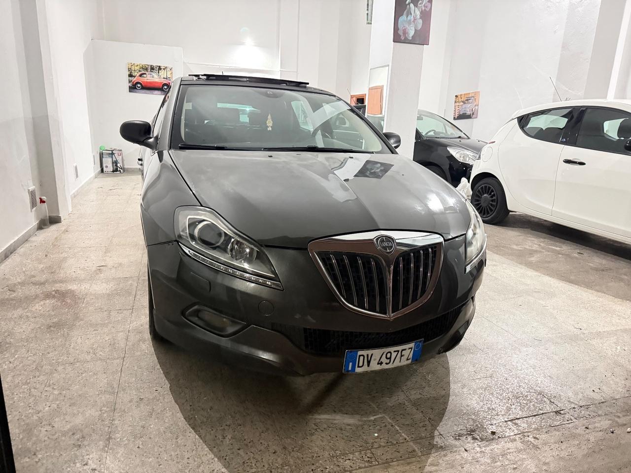 Lancia Delta 1.6 MJT DPF Platino