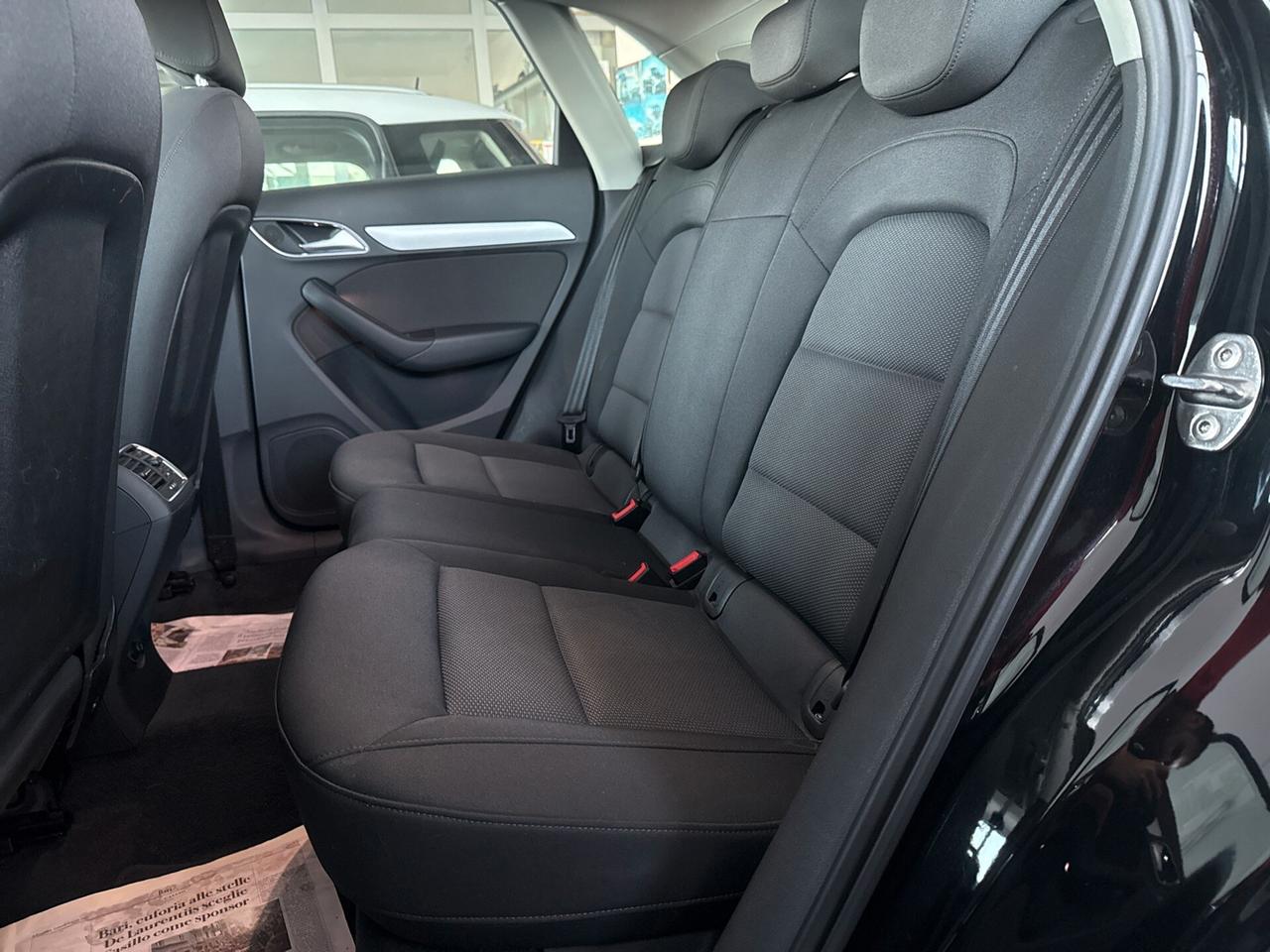 Audi Q3 2.0 TDI 150 CV Business