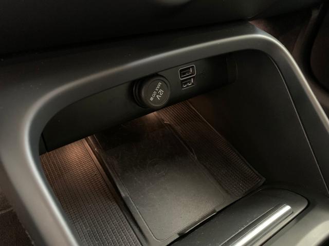 VOLVO XC40 T2 automatico Core