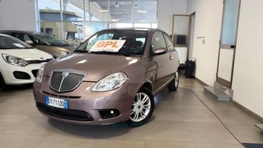 Lancia Ypsilon 1.4 Platino Ecochic GPL