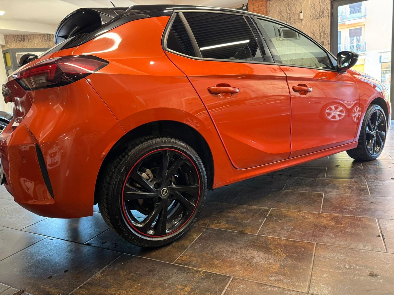 Opel Corsa 1.2 100 CV GS Line