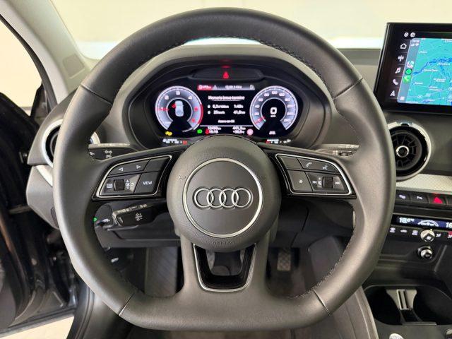 AUDI Q2 30 TDI Business Advanced