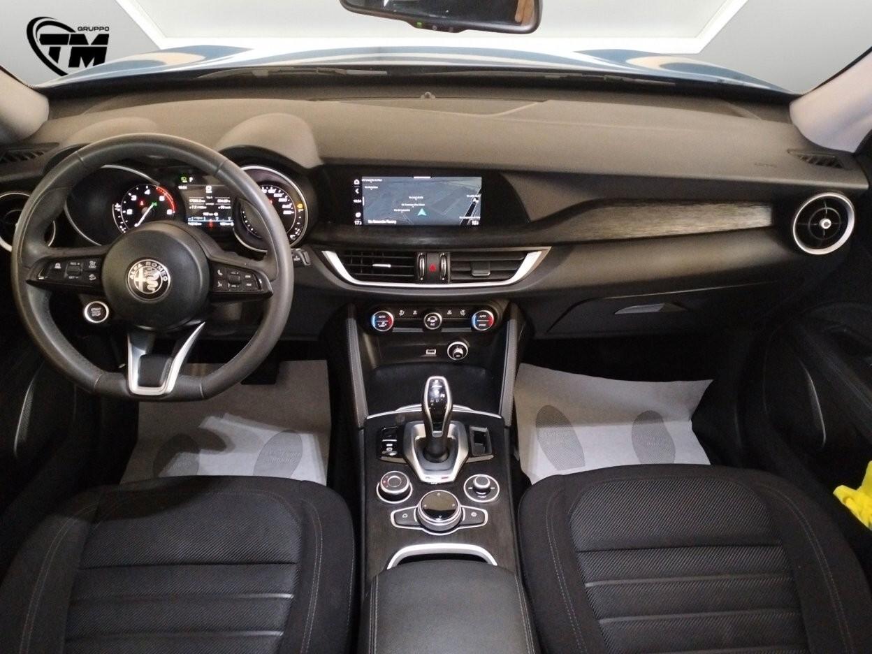 Alfa Romeo Stelvio 2.2 Turbodiesel 160 CV AT8 RWD Business