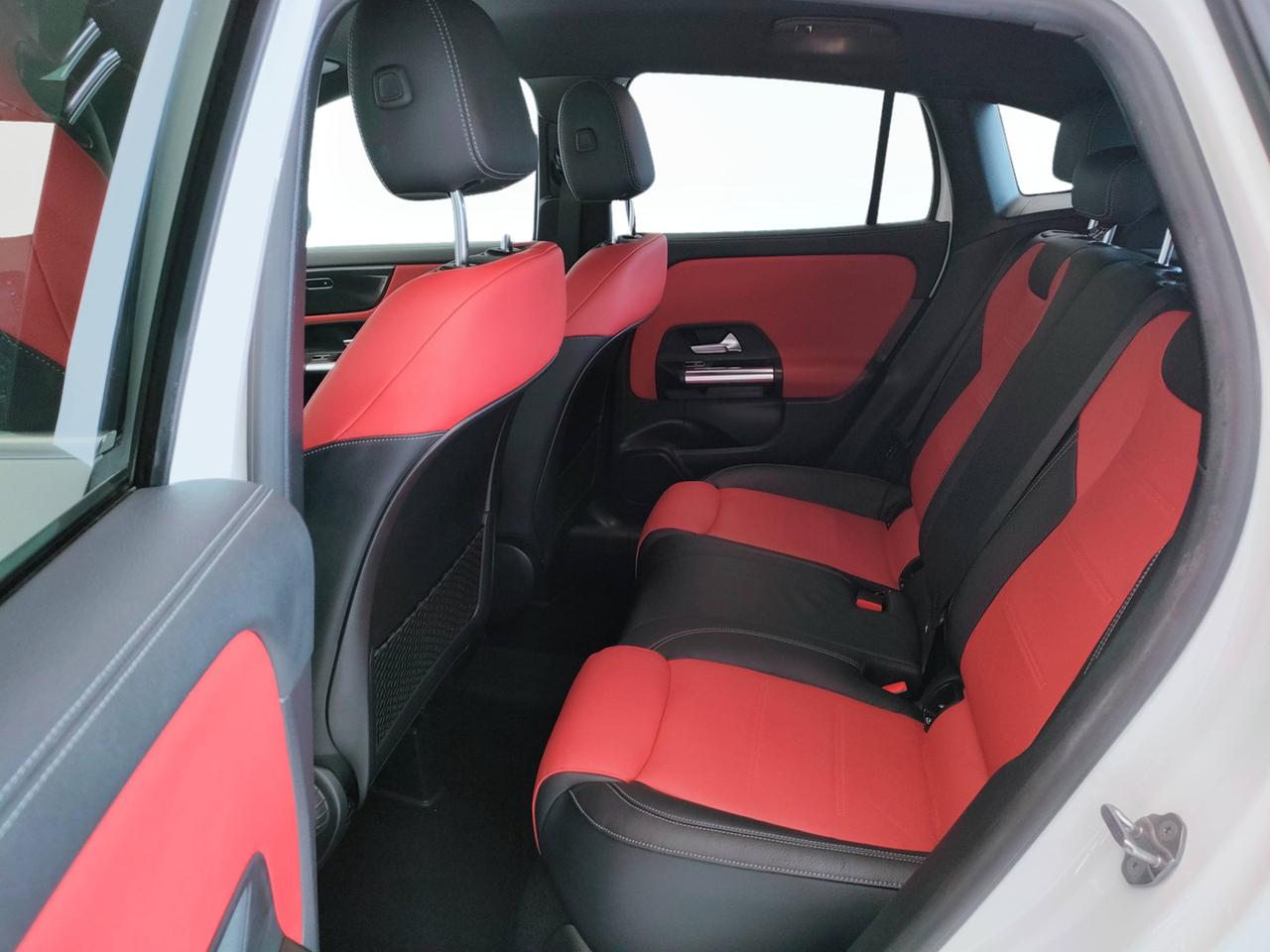 Mercedes-Benz GLA-H247 2020 - GLA 200 d Premium auto