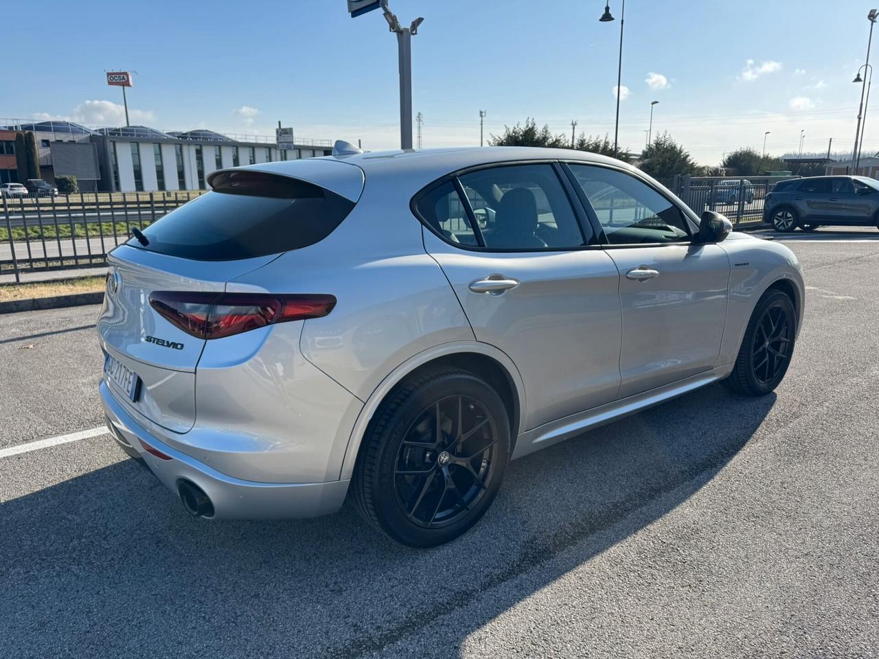 Alfa Romeo Stelvio 2.0 Turbo 280CV AT8 Q4 Veloce