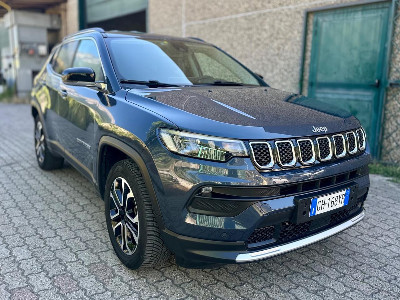 Jeep Compass Hybrid PHEV 190