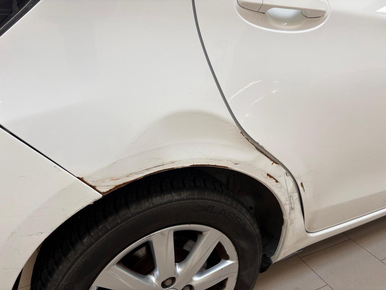 Toyota Yaris 5p 1.5h Lounge