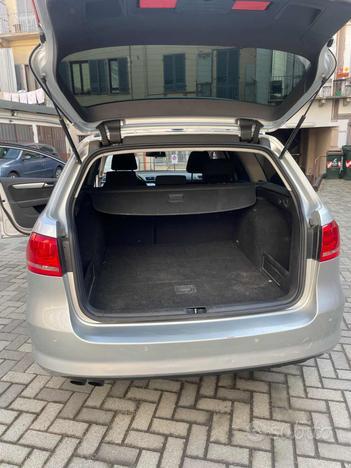 VOLKSWAGEN Passat Var. 2.0 TDI DSG High. BM.Tech