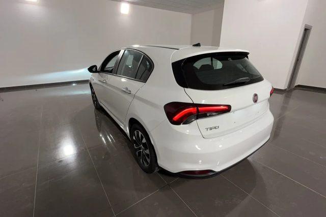 FIAT Tipo 1.0 LIFE
