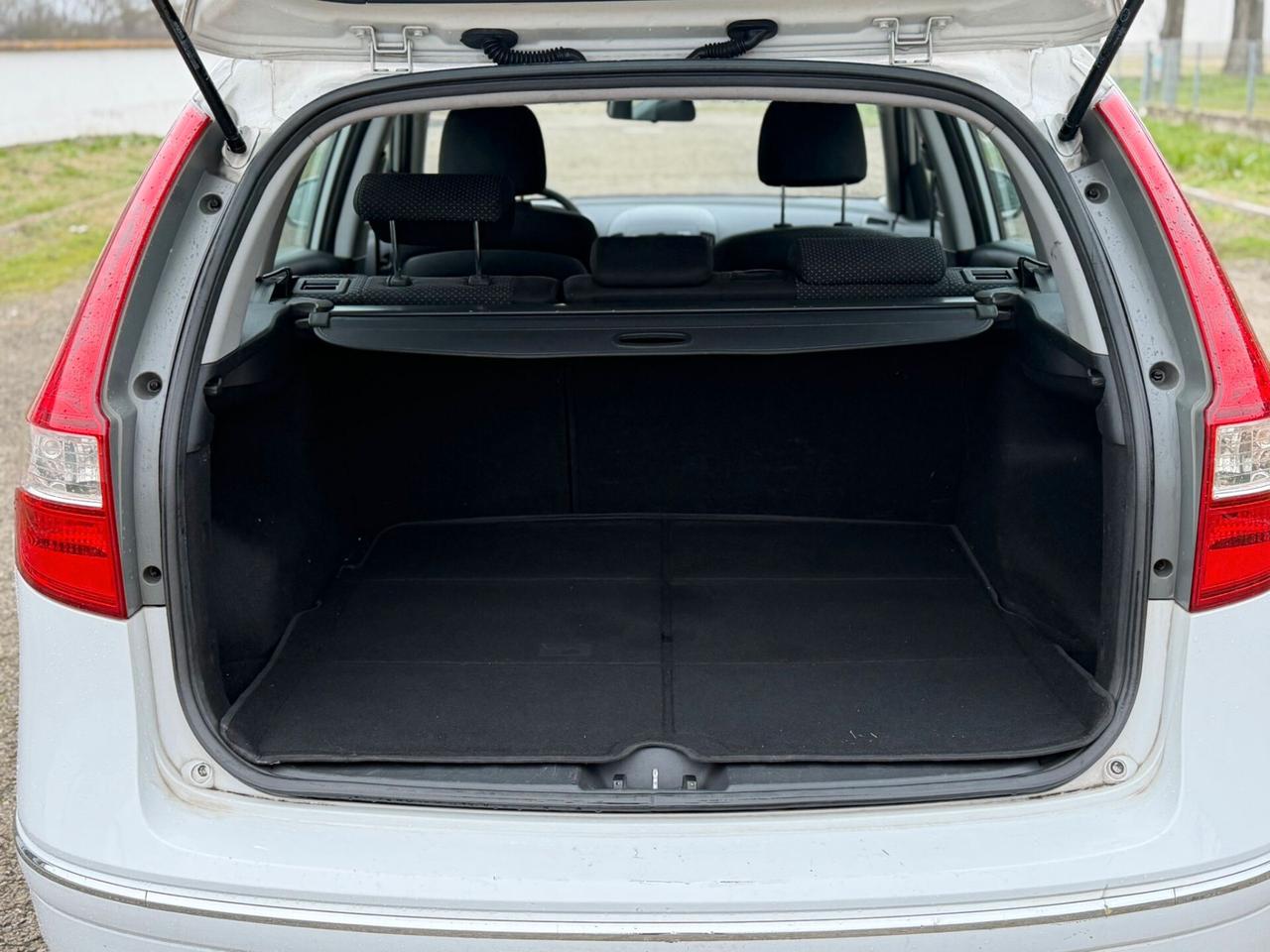 Hyundai i30 SW 1.4 BENZINA GPL