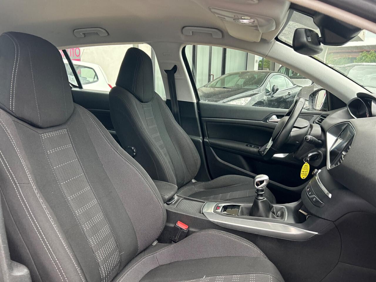 Peugeot 308 PureTech Turbo 130 S&S EAT6 GT Line