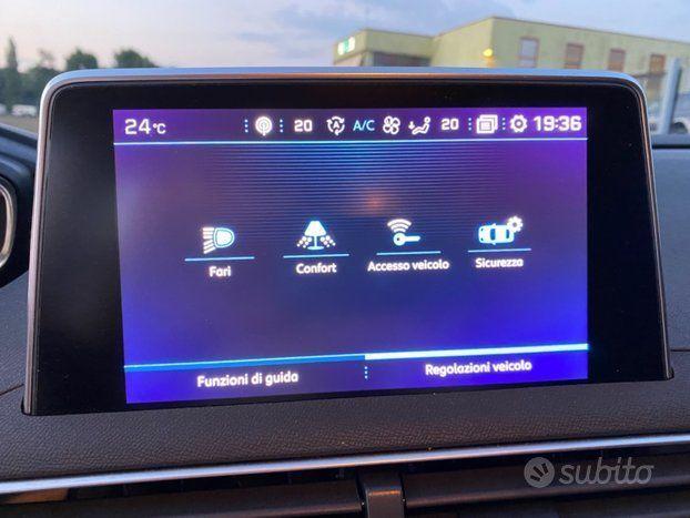 Peugeot 3008 BlueHDi 120 S&S EAT6 Business