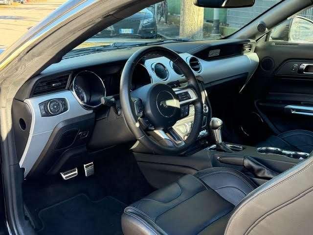 Ford Mustang Fastback 5.0 ti-vct V8 GT 421cv auto **KM 35.000!
