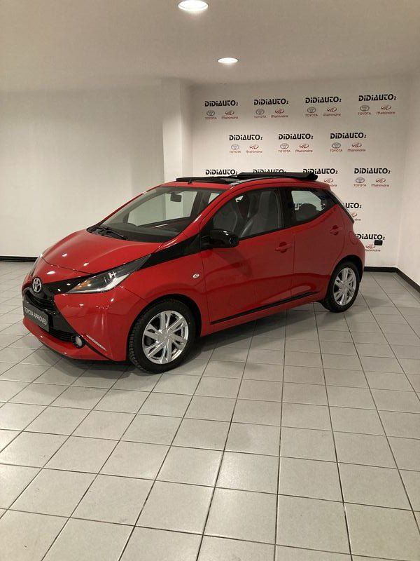 Toyota Aygo 1.0 VVT-i 69 CV 5 porte x-wave