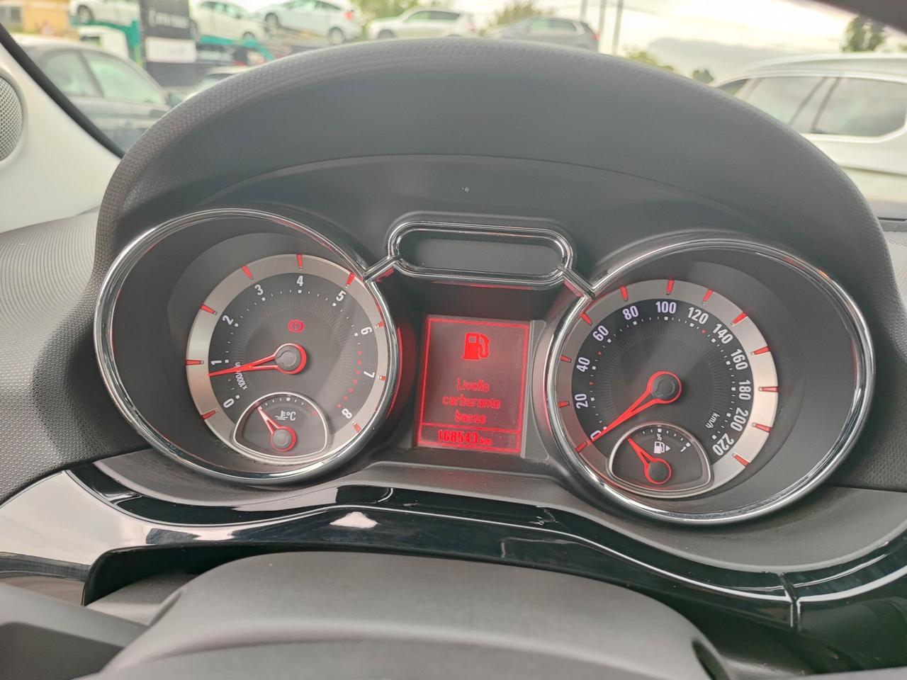 Opel Adam 1.4 87 CV GPL Tech Jam