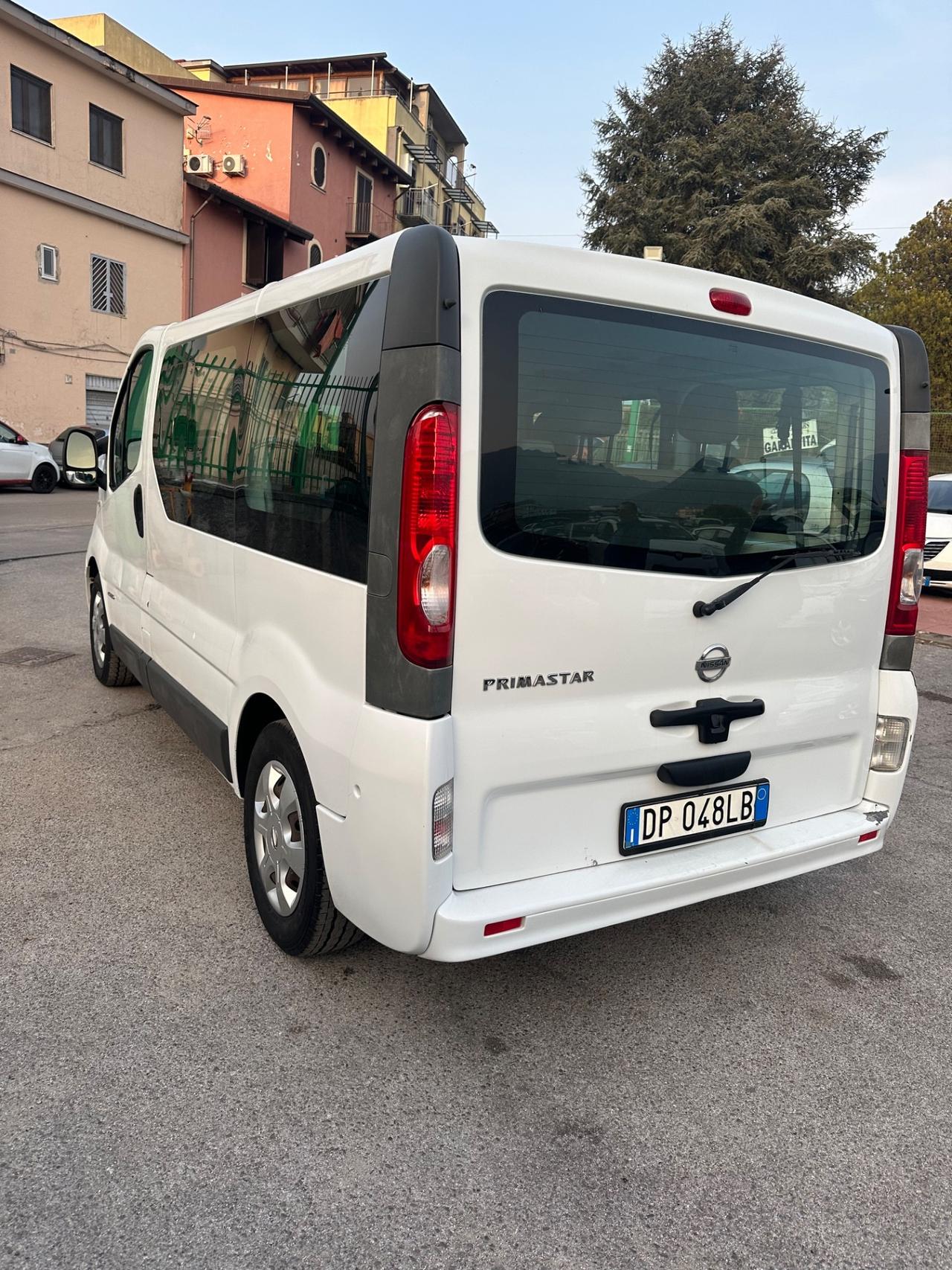 Nissan Primastar C29 2.5 dCi 150CV PC-TN Combi Smart