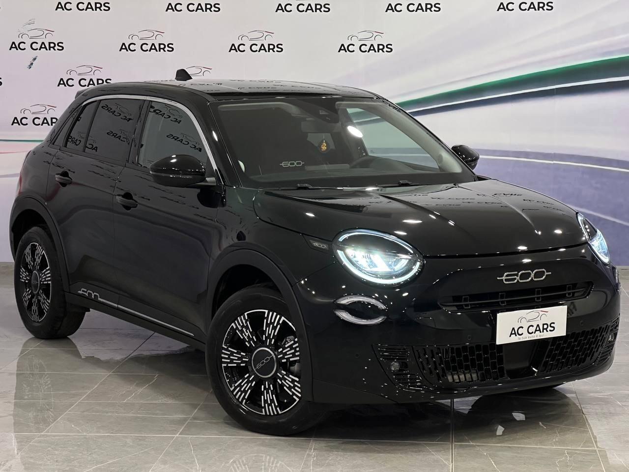 Fiat 600 Hybrid 110 CV DCT MHEV La Prima