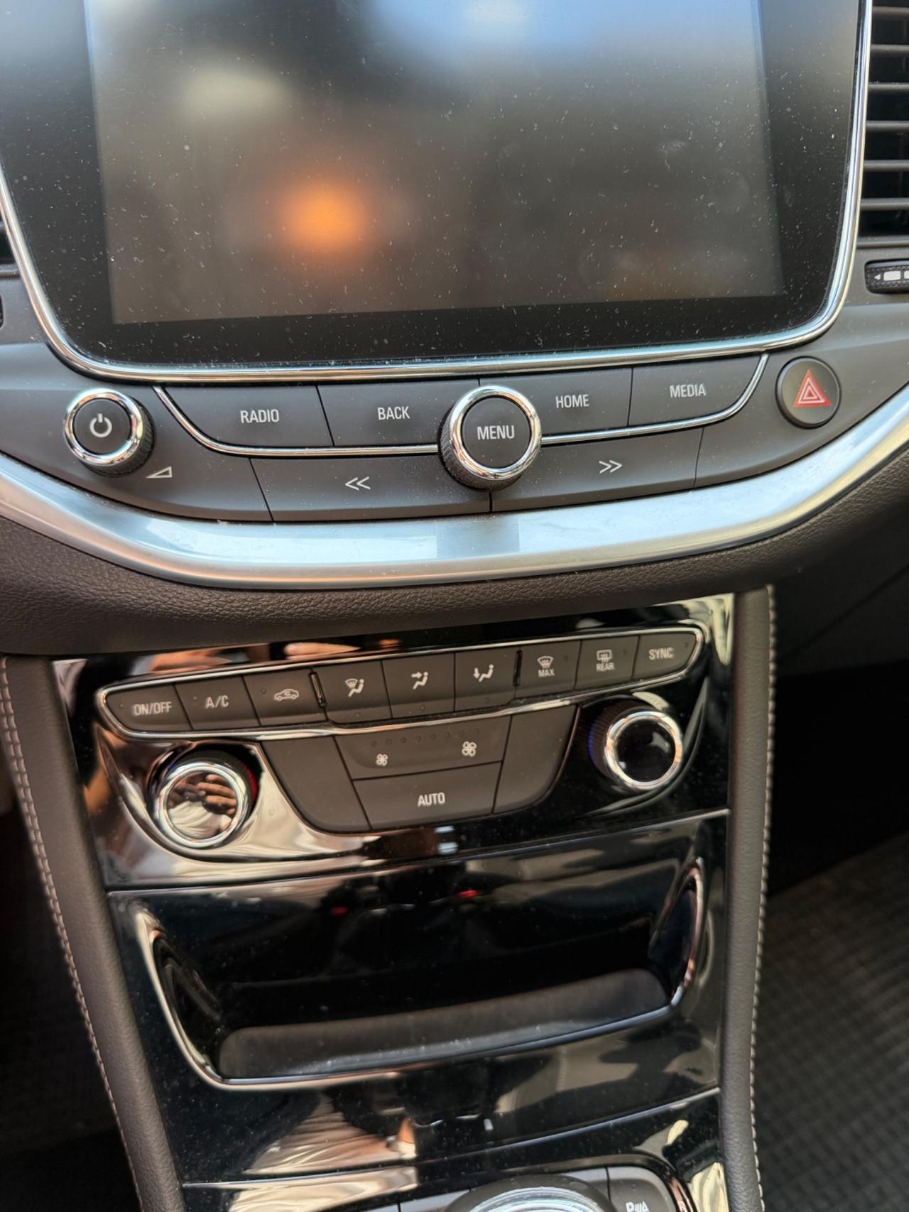 Opel Astra 1.4 Start&Stop 5 porte Innovation