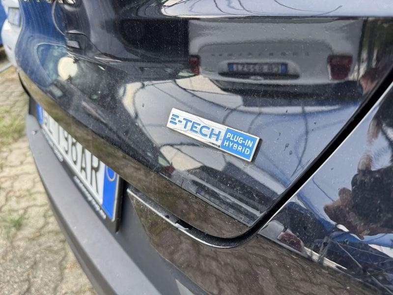 Renault Captur 1.6 E-Tech phev RS Line 160cv auto