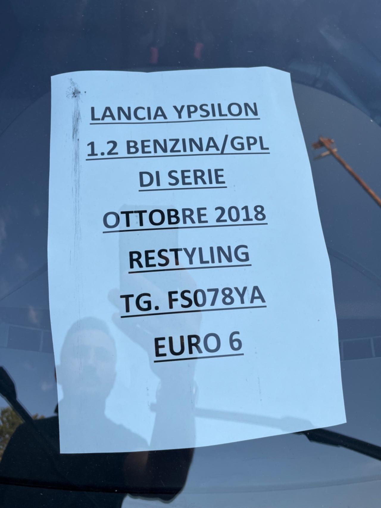 Lancia Ypsilon 1.2 Benzina/gpl di serie Elefantino Blu