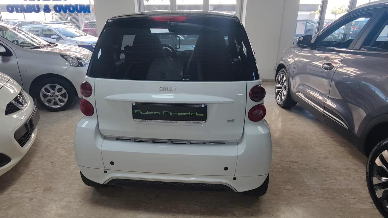 Smart ForTwo 800 40 kW Coupé Passion cdi