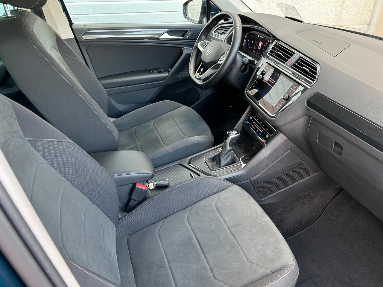 Volkswagen Tiguan 2.0 TDI 150 CV SCR DSG Elegance