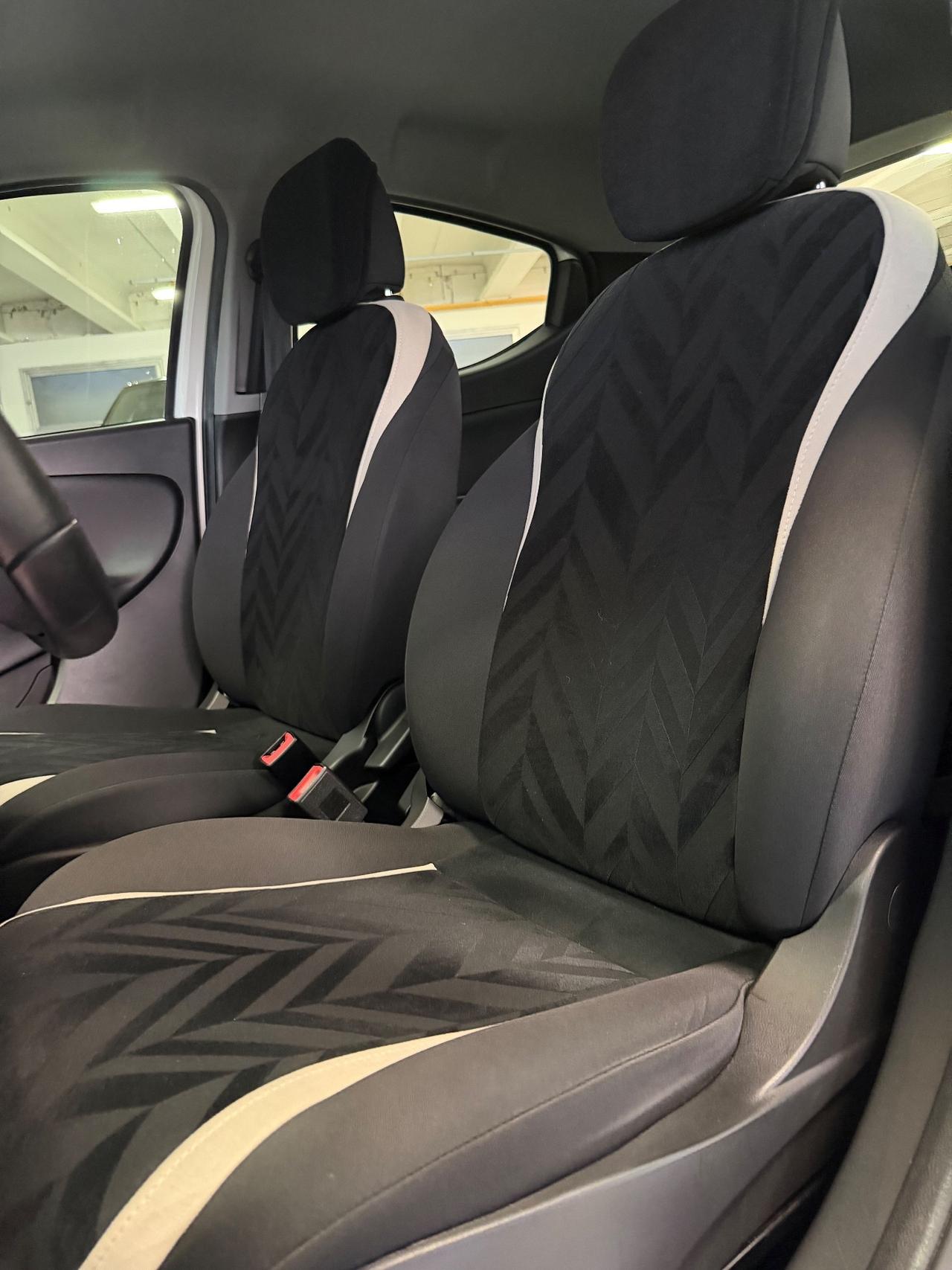 Lancia Ypsilon 1.2 69 CV 5 porte Benz/GPL Ecochic Gold