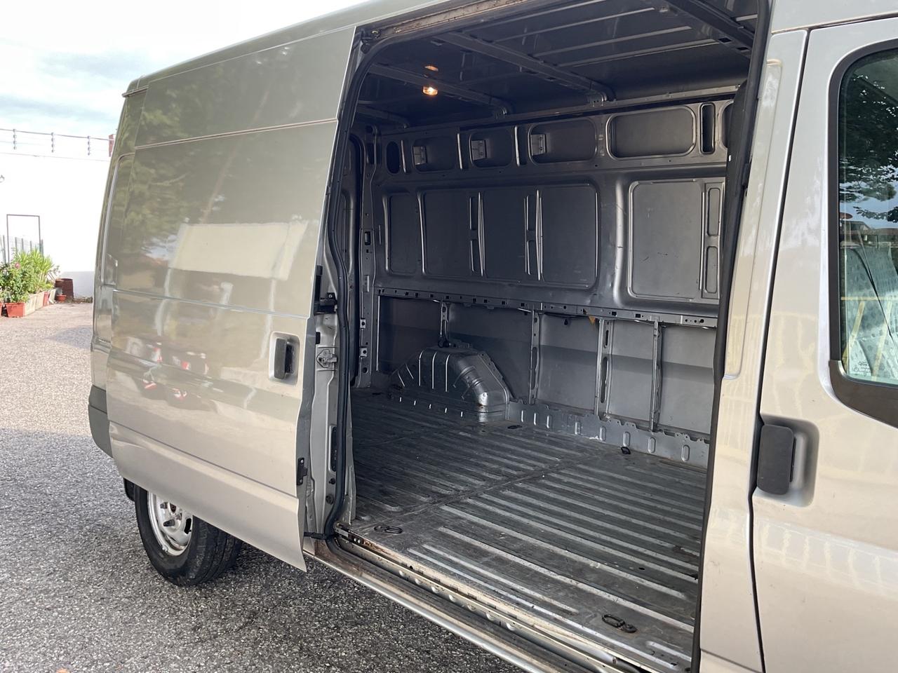 Ford Transit/Tourneo/Bus Transit 330L 2.2 TDCi Furgone PREZZ COMPRESO IVA