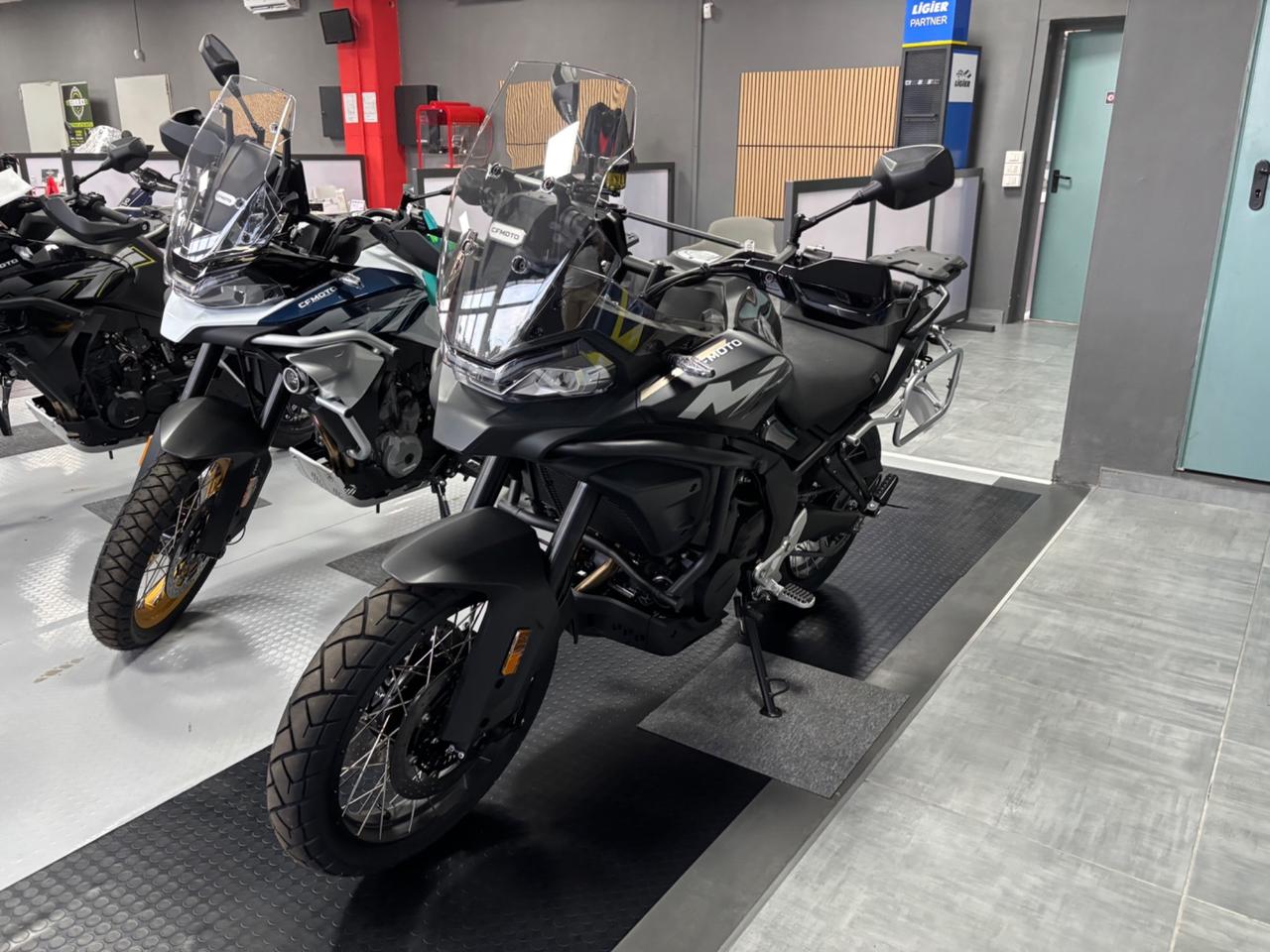 Cf Moto 800MT-X MTX