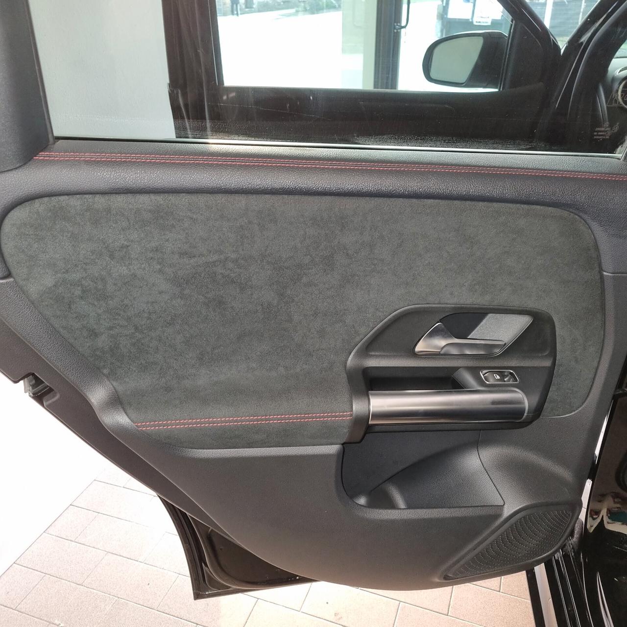 Mercedes-benz B 200 d Automatic Premium AMG line